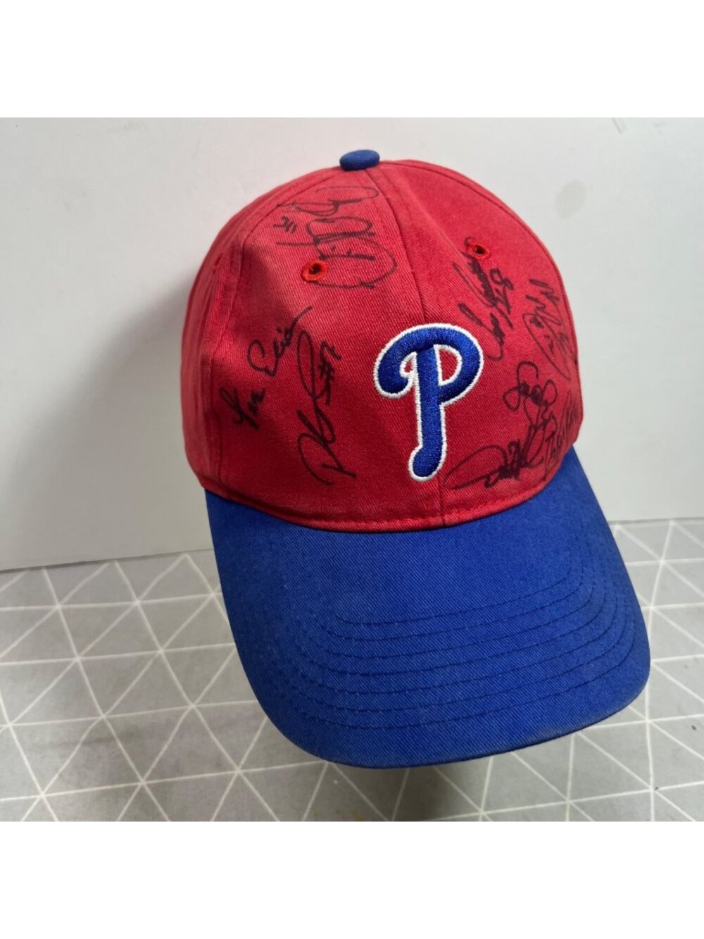Phillies Autograph Signed  Lee Elia 47 Brand Hat Youth  MLB baseball